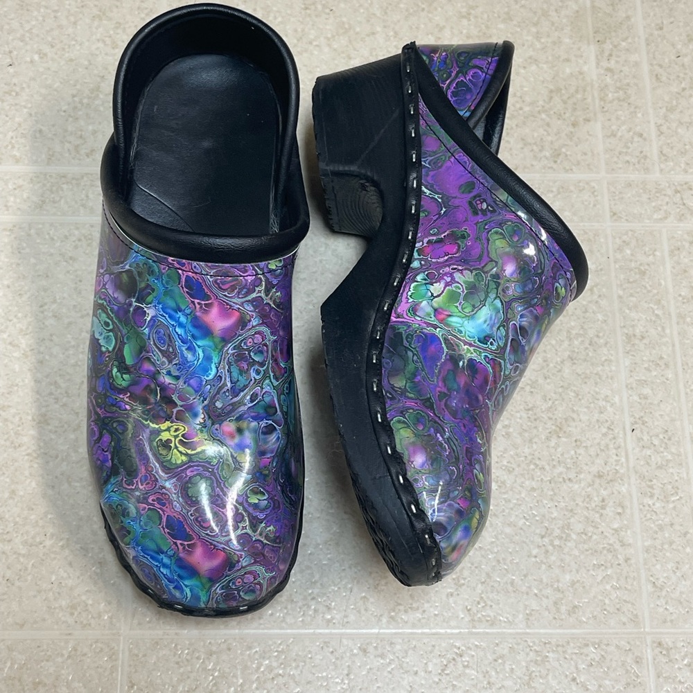 C&C Swedish RN clogs